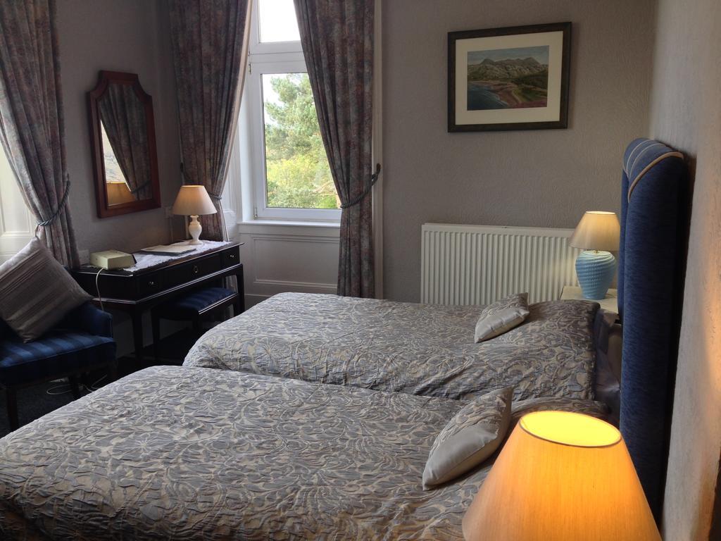 Davaar House Hotel Dunfermline Room photo